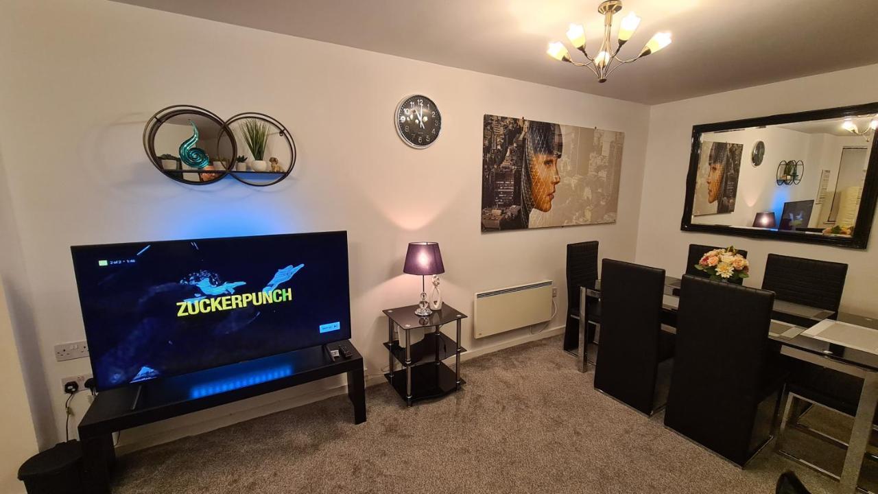 Luxury 2 Bed Apt With Free Wi-Fi & Parking مانشستر المظهر الخارجي الصورة