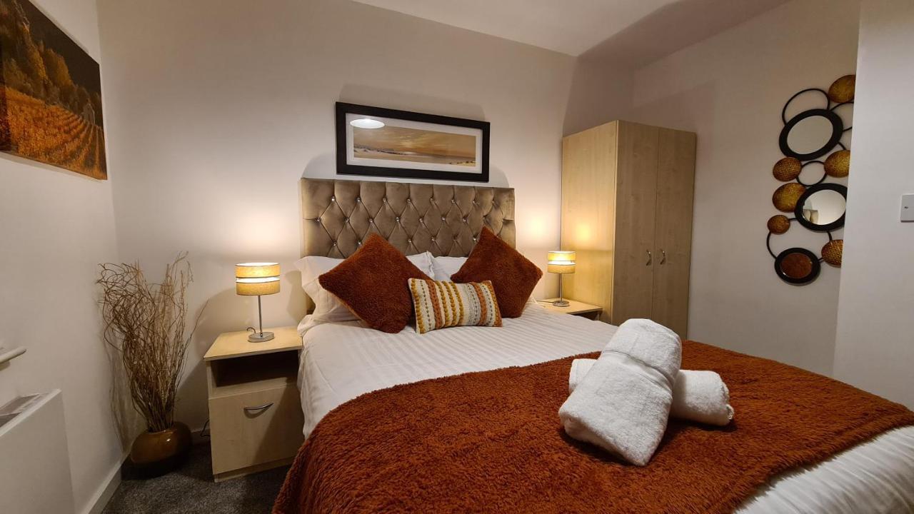 Luxury 2 Bed Apt With Free Wi-Fi & Parking مانشستر المظهر الخارجي الصورة